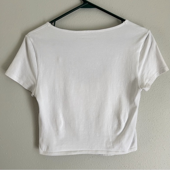 Women’s Abercrombie & Fitch Scoop Neck T-Shirt - Picture 3 of 4